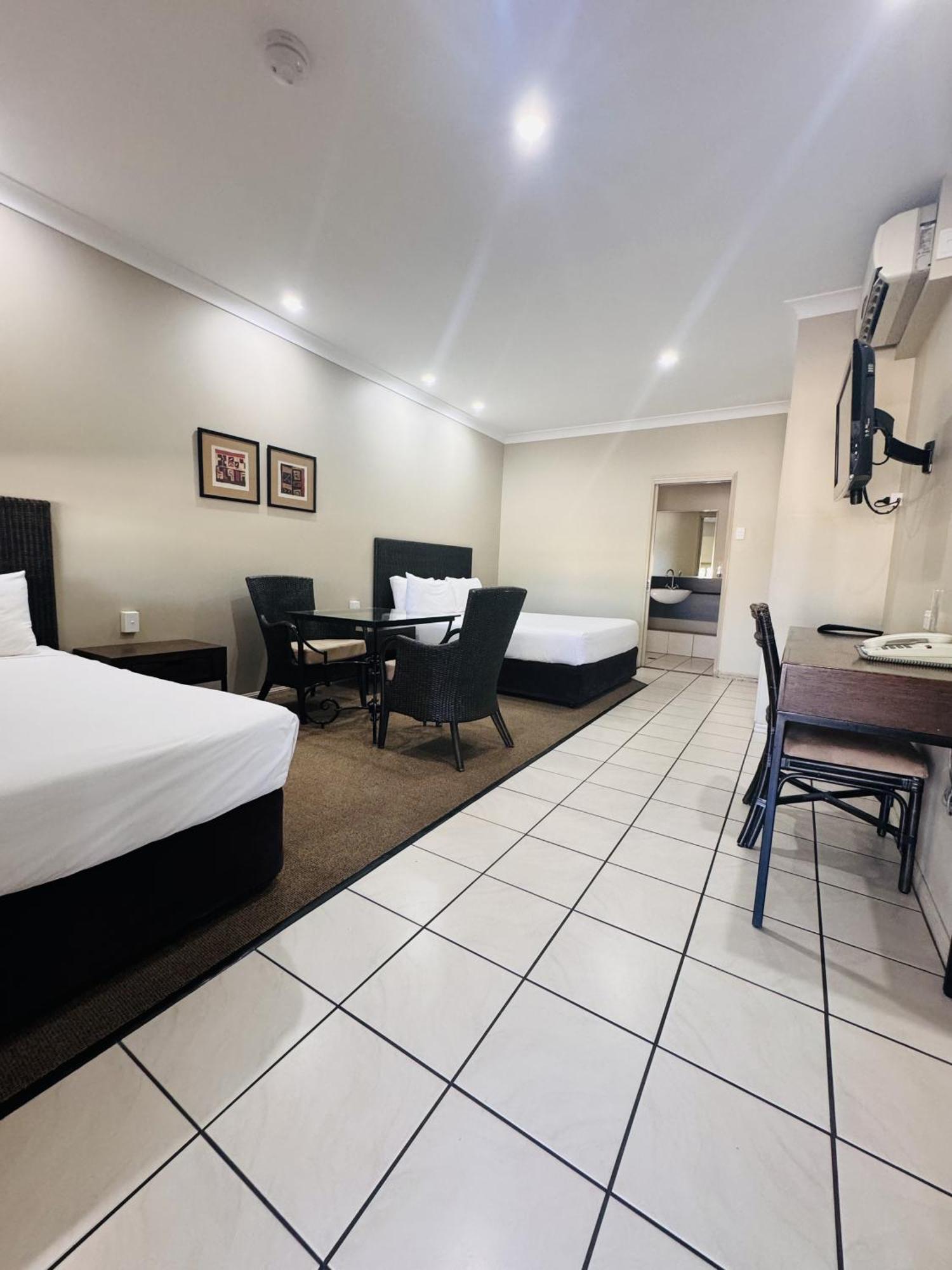 Best Western Bungil Creek Motel Roma Kültér fotó