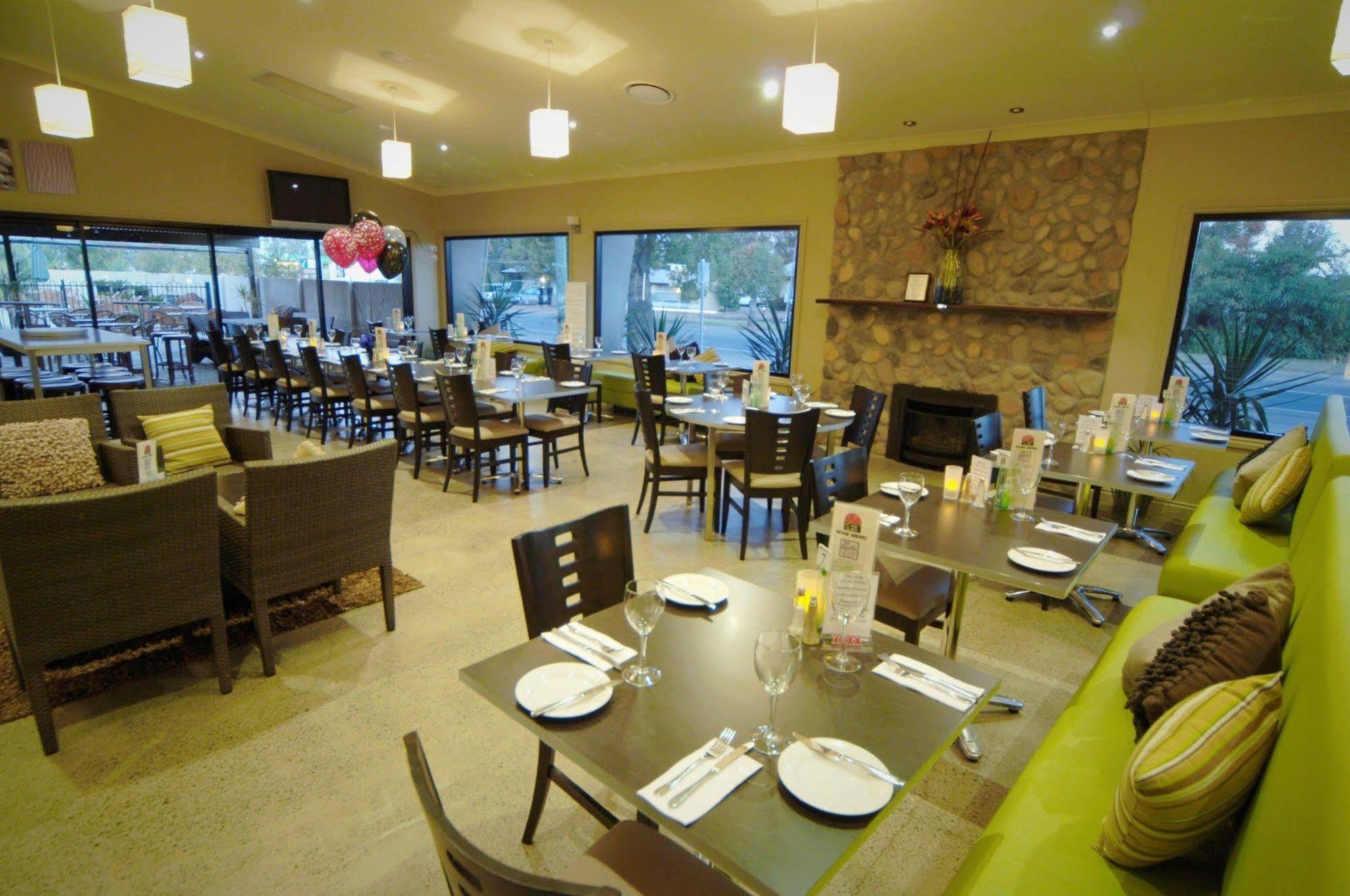 Best Western Bungil Creek Motel Roma Kültér fotó